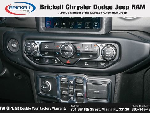 Used 2023 Jeep Gladiator Sport AWD/4WD image 23