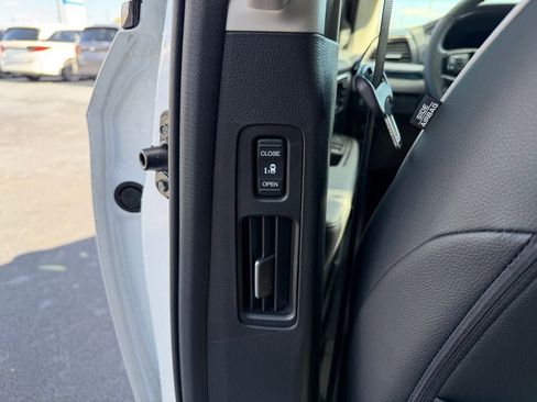 New 2026 Honda Odyssey Elite image 14