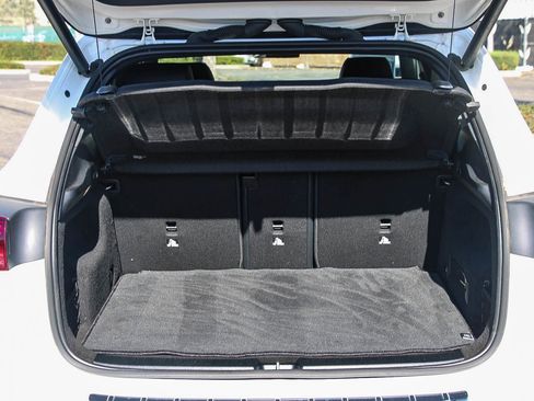 Certified 2025 Mercedes-Benz GLA 250 4MATIC image 24