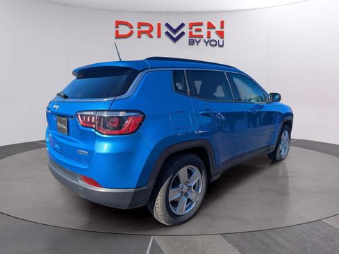 Used 2022 Jeep Compass Latitude w/ Convenience Group FWD image 5