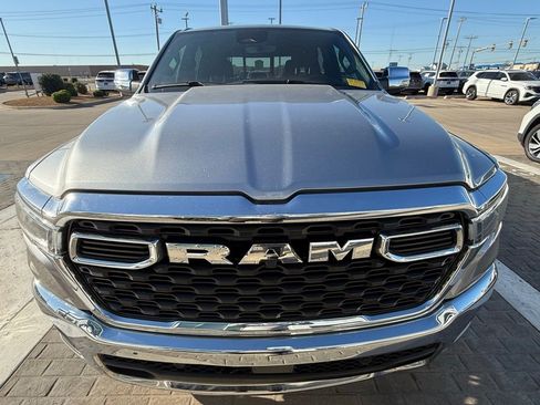 Used 2025 RAM 1500 Big Horn AWD/4WD image 3