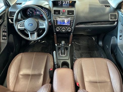 Used 2018 Subaru Forester 2.5i Touring image 3