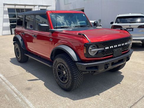 Used 2024 Ford Bronco Wildtrak AWD/4WD image 2
