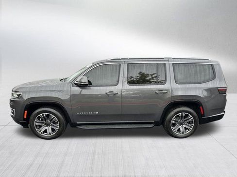 Used 2022 Jeep Wagoneer Series III w/ Convenience Group I image 9