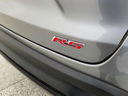 Used 2024 Chevrolet Trax RS w/ Sunroof Package FWD image 29