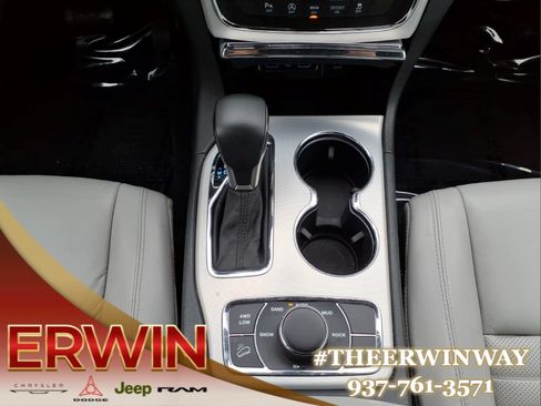 Used 2018 Jeep Grand Cherokee Limited AWD/4WD image 23