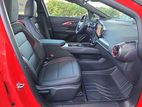 New 2026 Chevrolet Equinox EV RS image 30