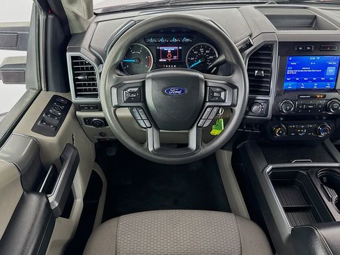 Used 2022 Ford F250 XLT w/ Black Appearance Package image 16