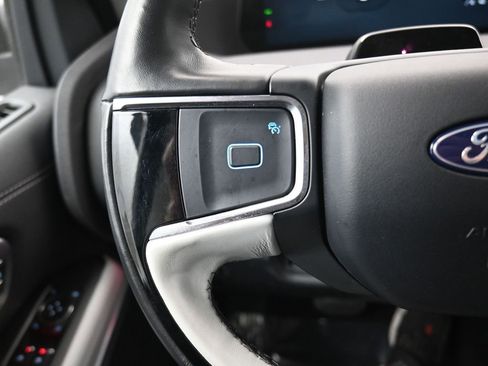 Used 2025 Ford Expedition Max Platinum image 26