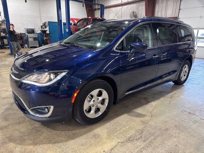 Used 2017 Chrysler Pacifica Touring-L Plus