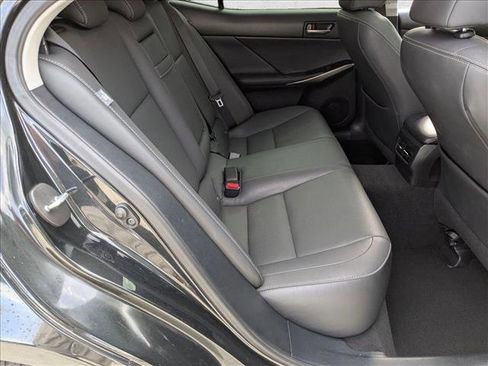 Used 2019 Lexus IS 300 image 20
