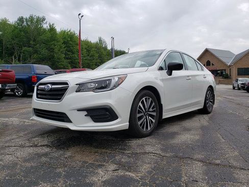 Used 2019 Subaru Legacy 2.5i w/ Alloy Wheel Package AWD/4WD image 3