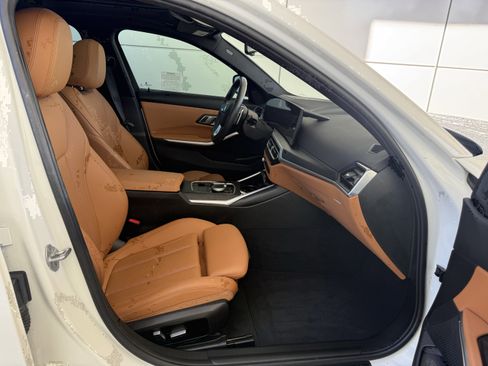 Used 2023 BMW 330i Sedan w/ Driving Assistance Package image 36