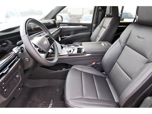 New 2026 Cadillac Escalade ESV 2WD image 6