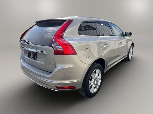 Used 2015 Volvo XC60 T5 AWD/4WD image 9