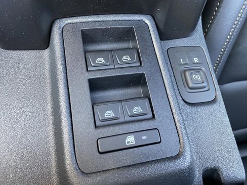 New 2025 Ford Bronco Badlands w/ Sasquatch Package image 31