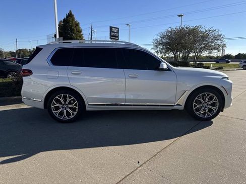 Used 2023 BMW X7 xDrive40i image 4