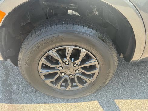 Used 2019 Ford Ranger Lariat w/ Equipment Group 501A Mid image 37