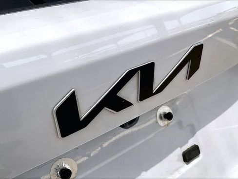 Used 2023 Kia Sorento SX AWD/4WD image 10