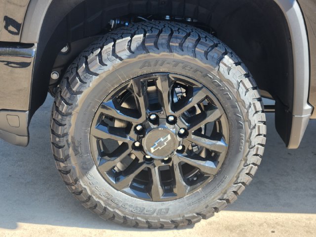 New 2026 Chevrolet Silverado 2500 LT w/ Trail Boss Package AWD/4WD image 18