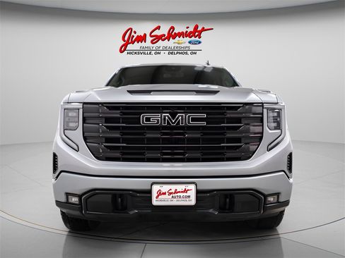 Used 2023 GMC Sierra 1500 Elevation w/ Preferred Package image 2