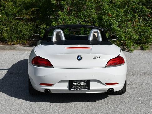 Used 2012 BMW Z4 sDrive35i RWD image 5
