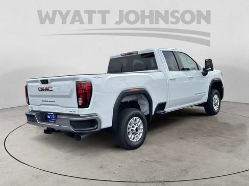 New 2026 GMC Sierra 2500 SLE AWD/4WD image 5