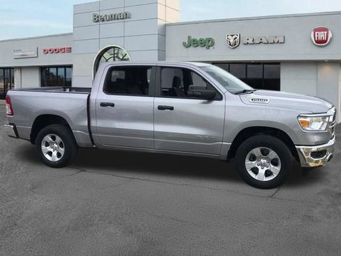 Used 2023 RAM 1500 Big Horn AWD/4WD image 6