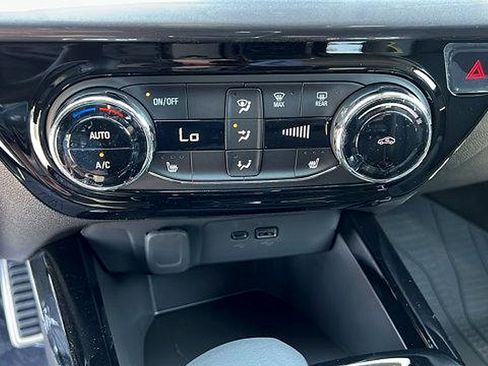 New 2025 Chevrolet Trax ACTIV w/ Driver Confidence Package image 21