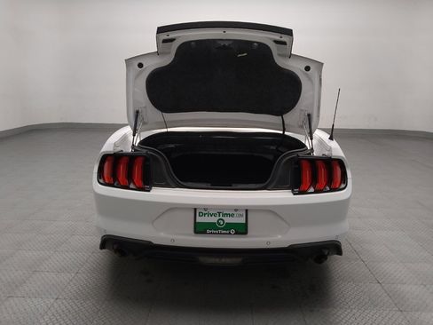 Used 2018 Ford Mustang Premium RWD image 29