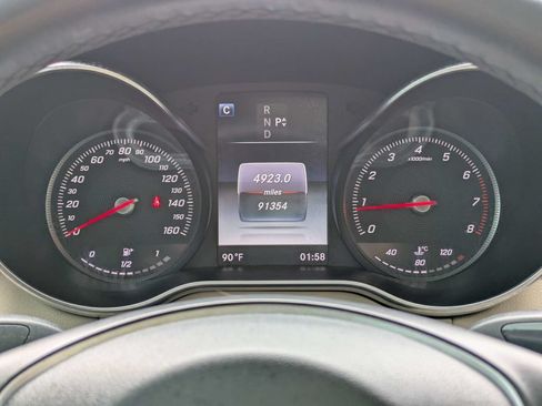 Used 2017 Mercedes-Benz C 300 Coupe image 37
