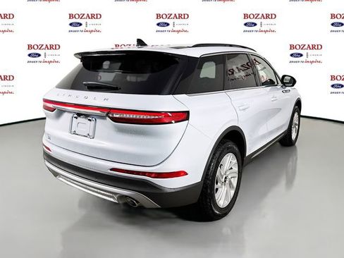 New 2026 Lincoln Corsair Premiere FWD image 8