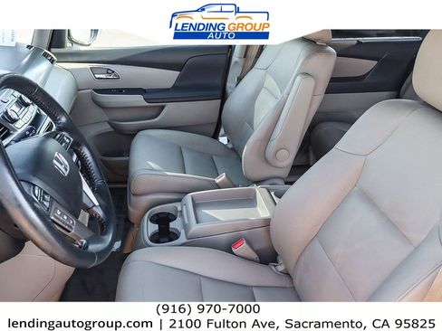Used 2016 Honda Odyssey EX-L image 17
