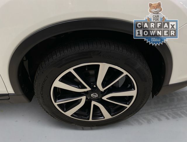 Used 2019 Nissan Rogue SL w/ Premium Package AWD/4WD image 17