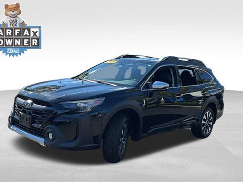 Used 2025 Subaru Outback Touring w/ Popular Package #2 image 3