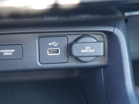 Used 2022 Honda Civic Sport image 27