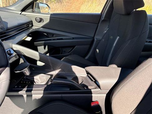New 2026 Hyundai Elantra Sport image 24