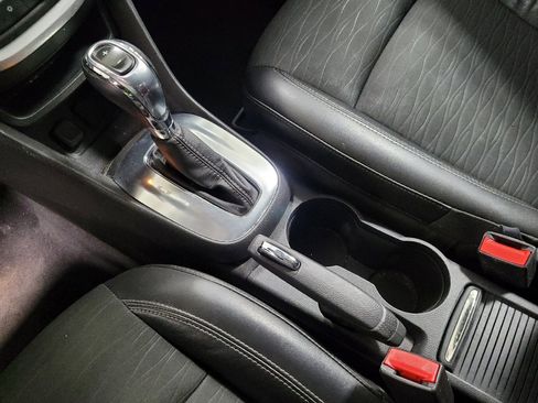 Used 2015 Buick Encore FWD image 26