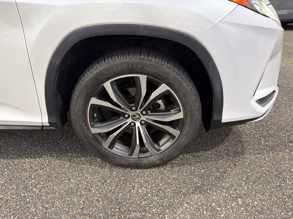 Used 2020 Lexus RX 350L Premium w/ Premium Package AWD/4WD image 24
