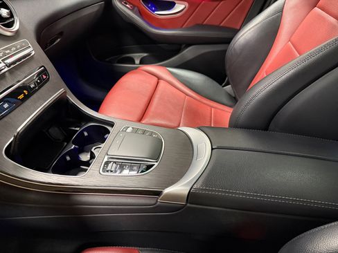 Certified 2022 Mercedes-Benz GLC 300 4MATIC image 15