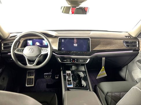 New 2026 Volkswagen Atlas SEL Premium R-Line image 12