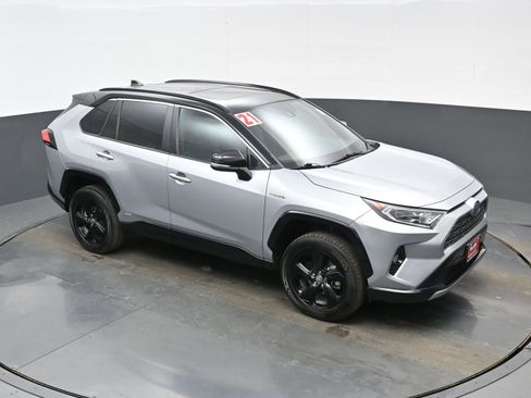 Used 2021 Toyota RAV4 XSE image 35