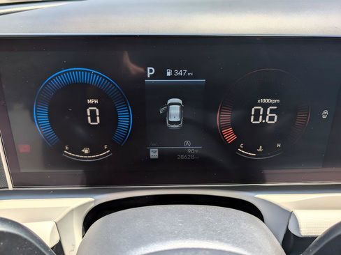 Used 2025 Hyundai Tucson SEL FWD image 17