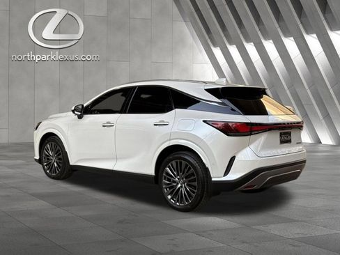 Certified 2024 Lexus RX 350 FWD w/ Convenience Package image 2