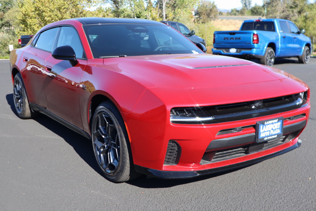 New 2026 Dodge Charger R/T w/ Blacktop Package AWD/4WD image 3