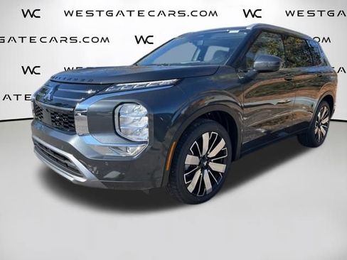 New 2026 Mitsubishi Outlander SEL FWD image 1