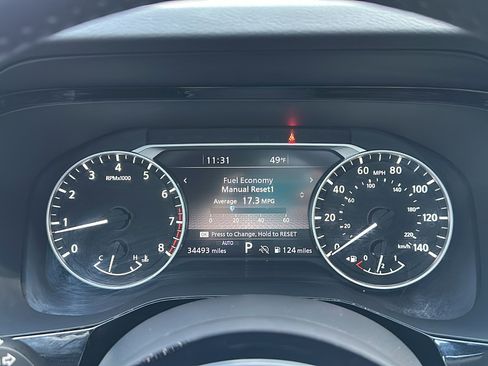 Certified 2022 Nissan Pathfinder Platinum w/ Cargo Package image 19