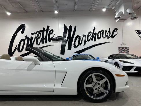 Used 2006 Chevrolet Corvette Convertible w/ Preferred Equipment Group image 5