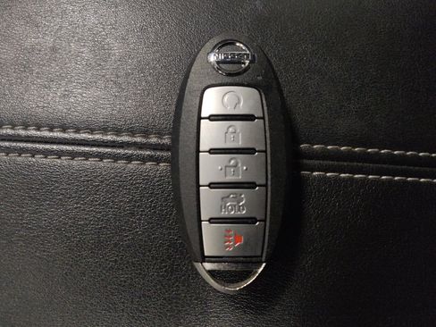 Used 2022 Nissan Sentra SV w/ Trunk Package image 32