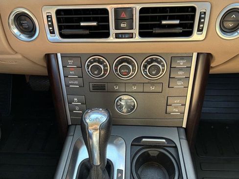 Used 2010 Land Rover Range Rover HSE AWD/4WD image 40
